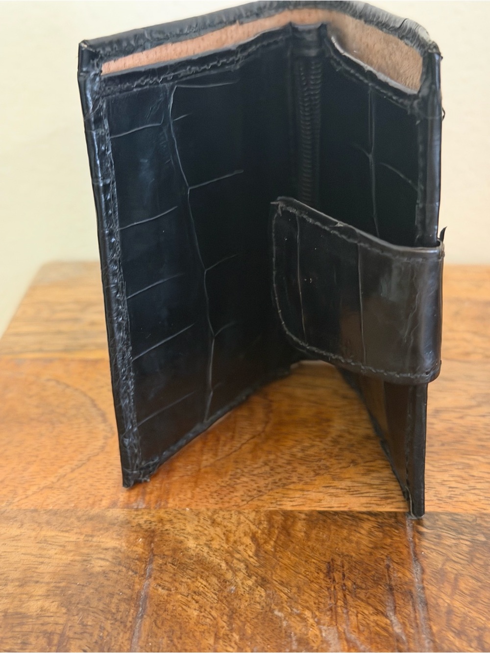 Genuine Alligator Skin Bifold Black Leather Snap Wallet NWT - Picture 7 of 9